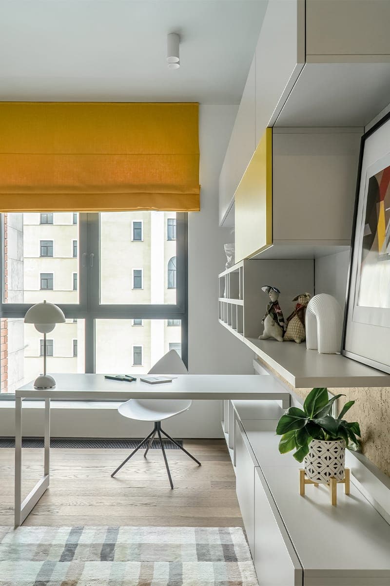 Лаконичный городской интерьер со скрытыми системами хранения – проект архитектурного бюро MT.A