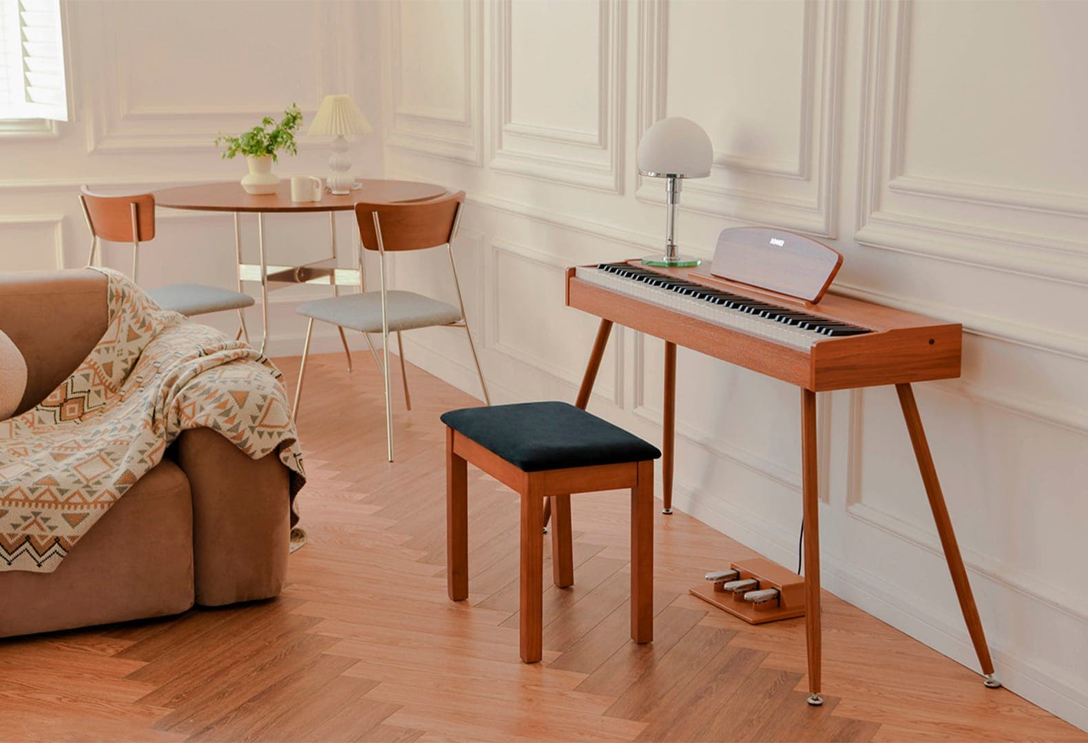 Электрическое фортепиано DDP-80. Фото: Donner