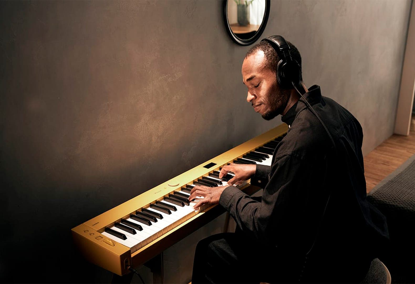 Электрическое фортепиано PX-S7000. Фото: Casio