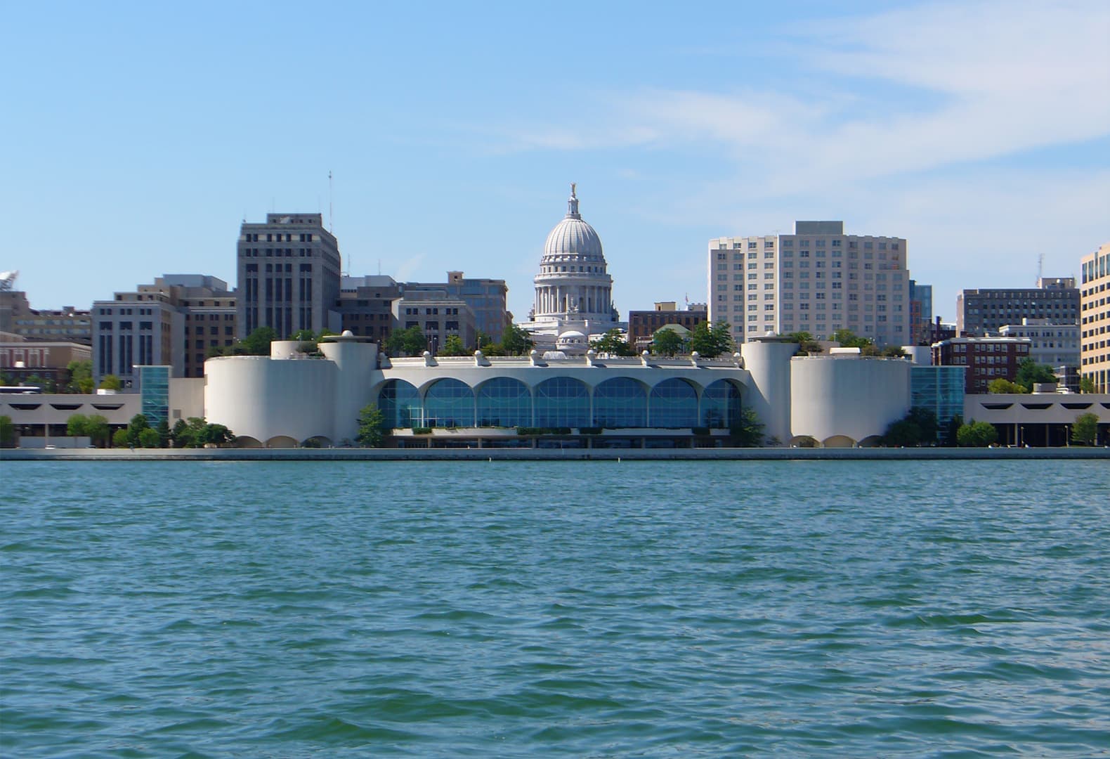 Общественный и конференц-центр Monona Terrace, 1959. Фото: Frank Lloyd Wright Foundation