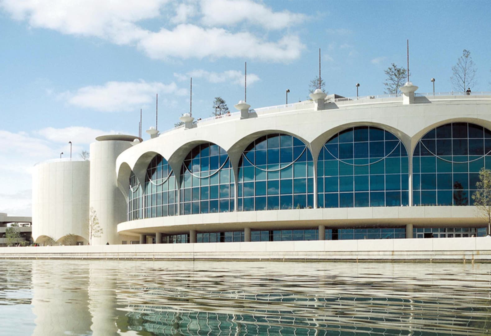 Общественный и конференц-центр Monona Terrace, 1959. Фото: Frank Lloyd Wright Foundation