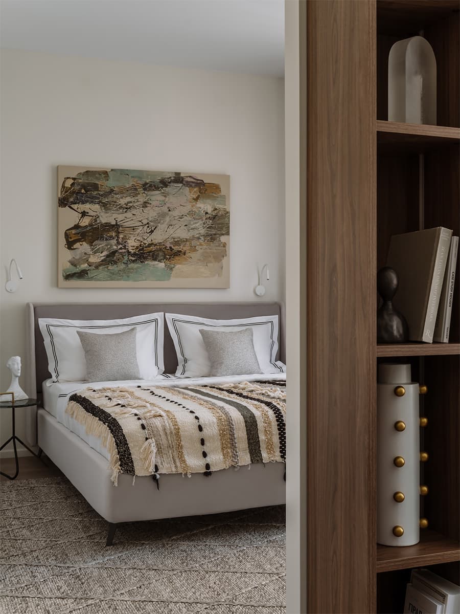 Интерьер компактной квартиры в центре Санкт-Петербурга — проект Ольги Копосовой