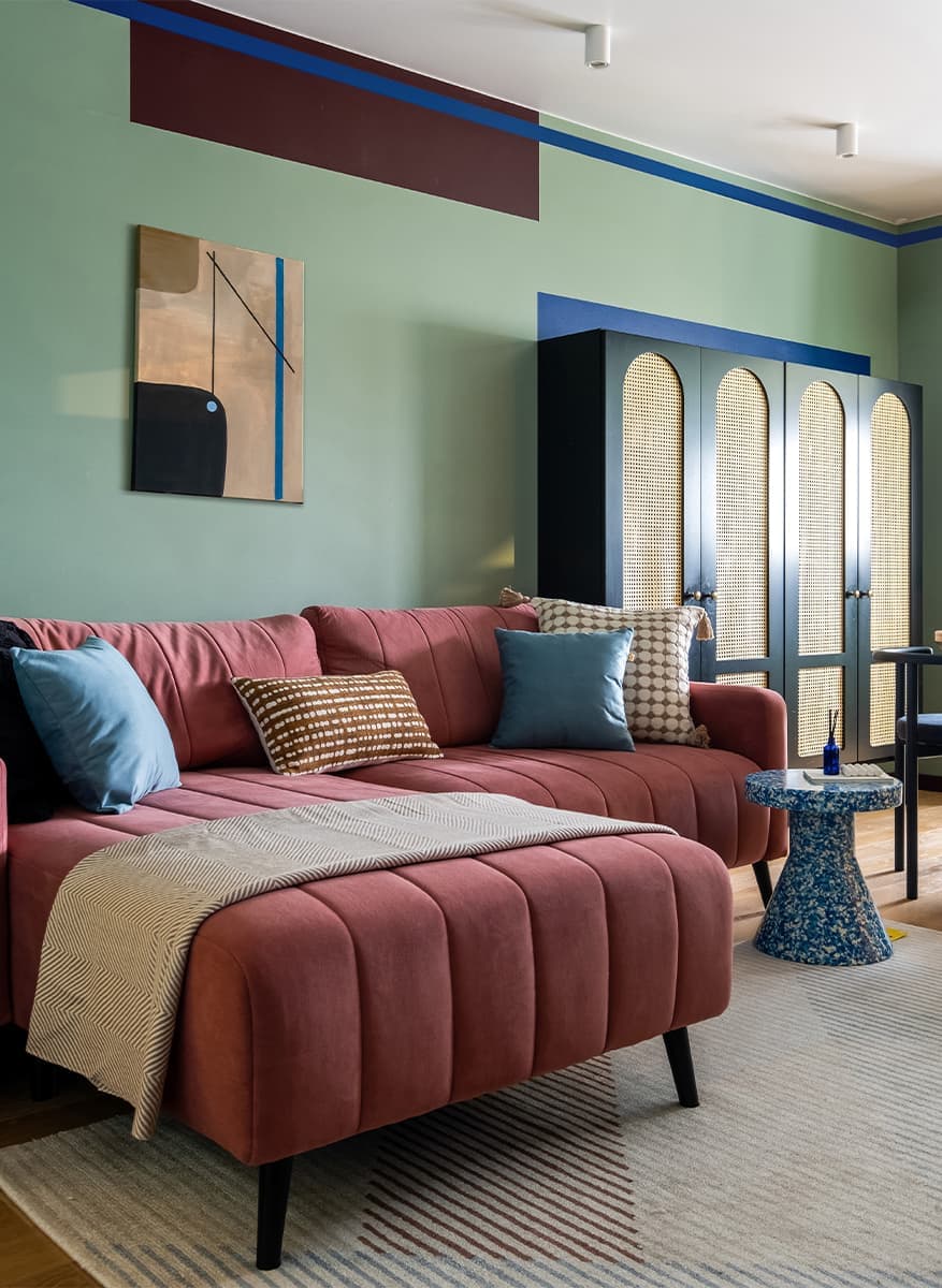 Яркий интерьер квартиры для семьи искусствоведа — проект Дарьи Власовой