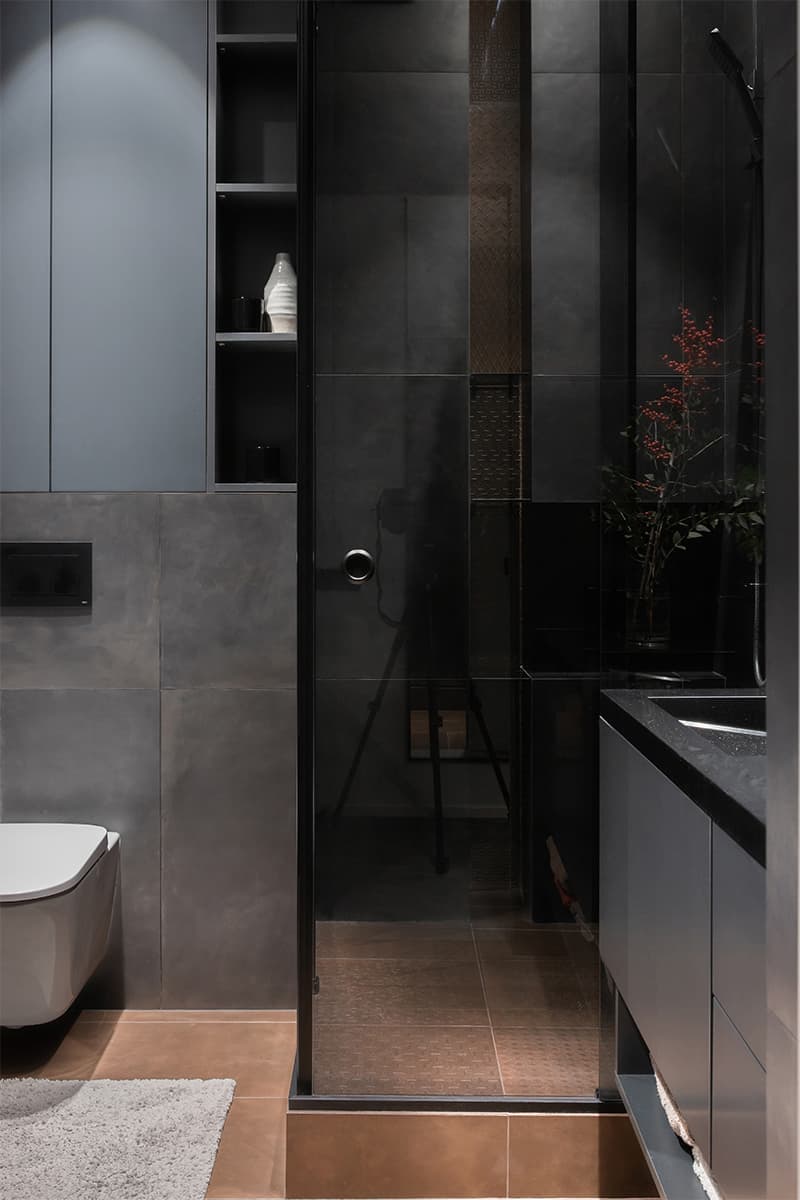 Монохромные тона в интерьере квартиры площадью 48 квадратных метров — проект Алены Жаворонковой