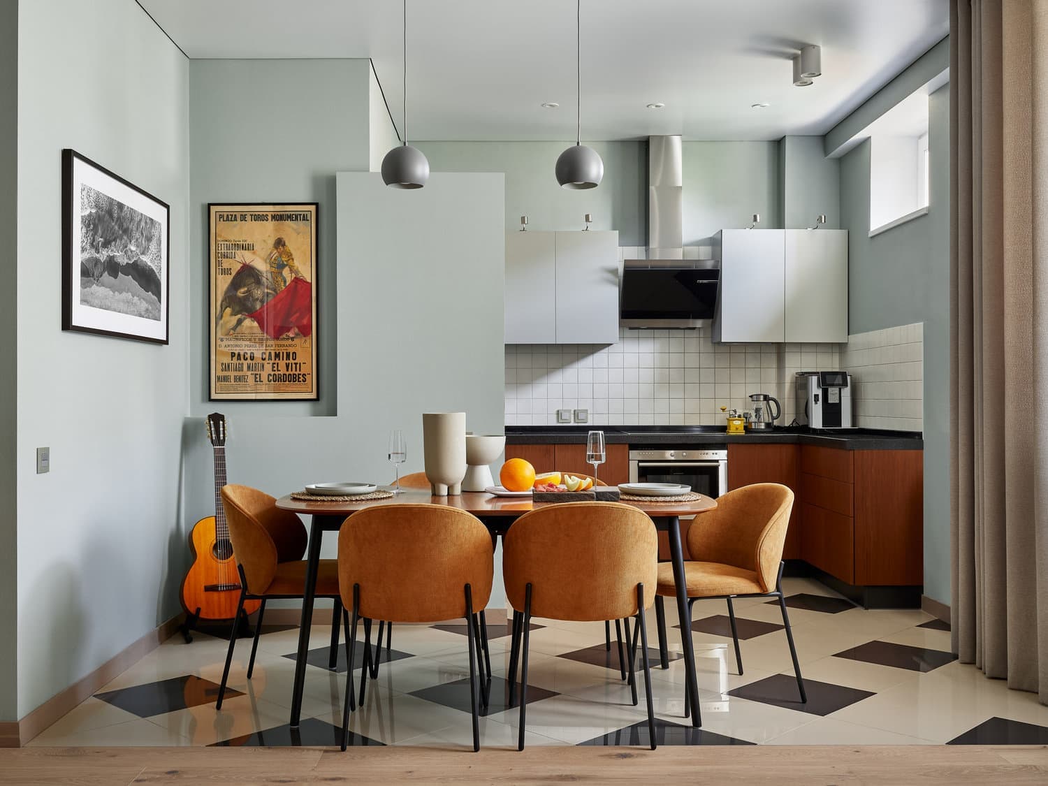 Гармония в лаконичности: интерьер квартиры для путешественника — проект Дмитрия Шумидуба и Ксении Рудневой