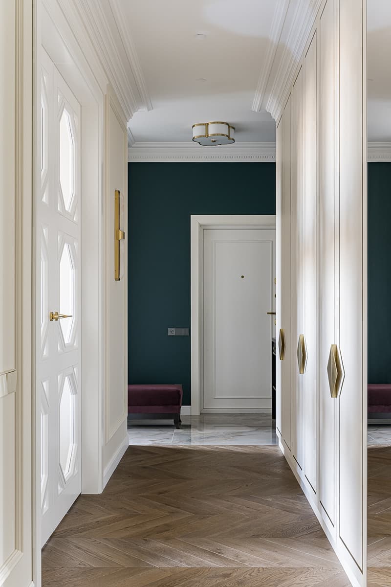 Эклектичный интерьер московской квартиры с яркими акцентами — проект Юлии Сафоновой