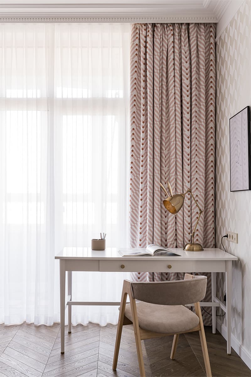 Эклектичный интерьер московской квартиры с яркими акцентами — проект Юлии Сафоновой