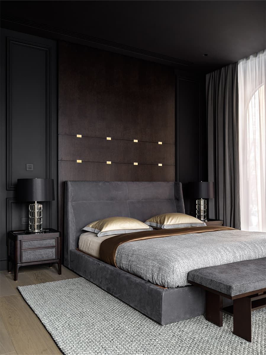 Монохромный интерьер с брутальными фактурами и нестандартными решениями — проект дизайн-бюро BELLARDO