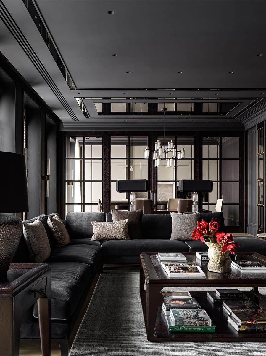 Монохромный интерьер с брутальными фактурами и нестандартными решениями — проект дизайн-бюро BELLARDO