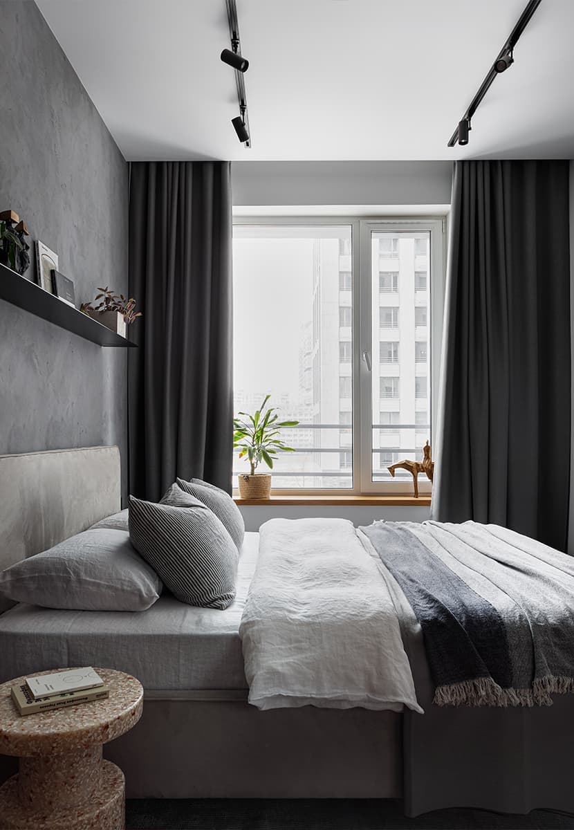 Обновленный интерьер квартиры с прямоугольной детской комнатой — проект студии DSGN HUB