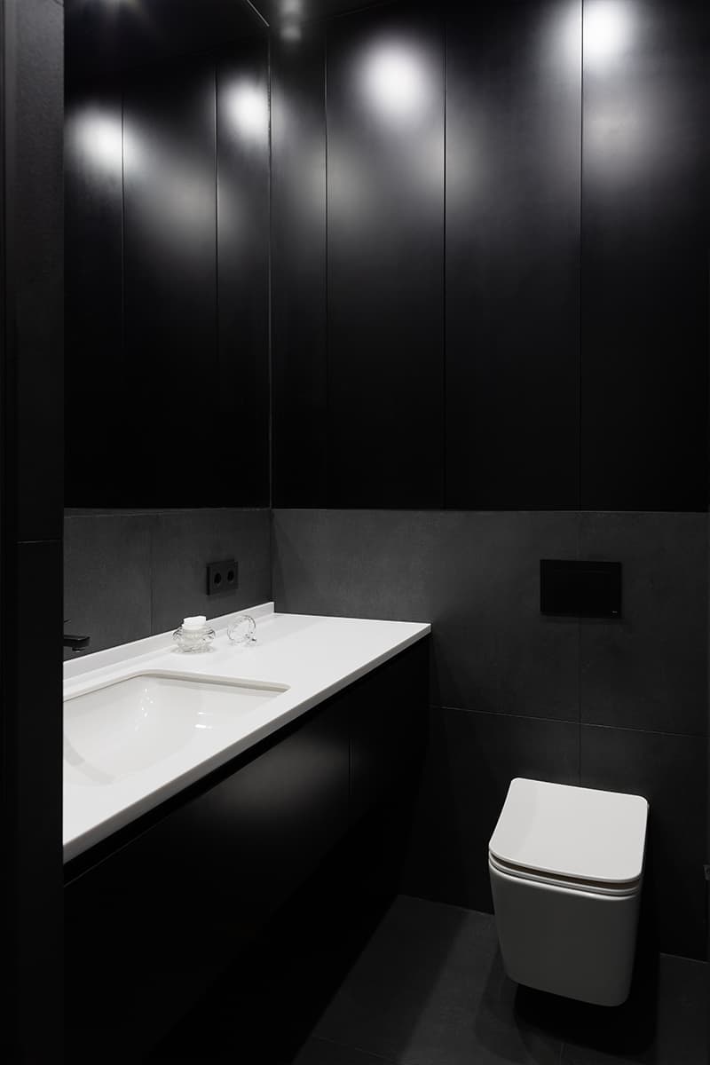 Винтажная мебель в аскетичном интерьере квартиры для дизайнера — проект BLOK Studio