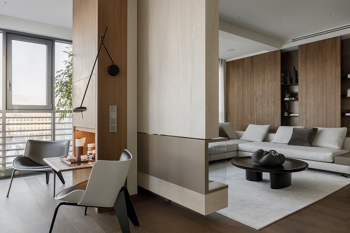 Сложность в простоте: продуманный интерьер двухсотметровой квартиры — проект Background Studio