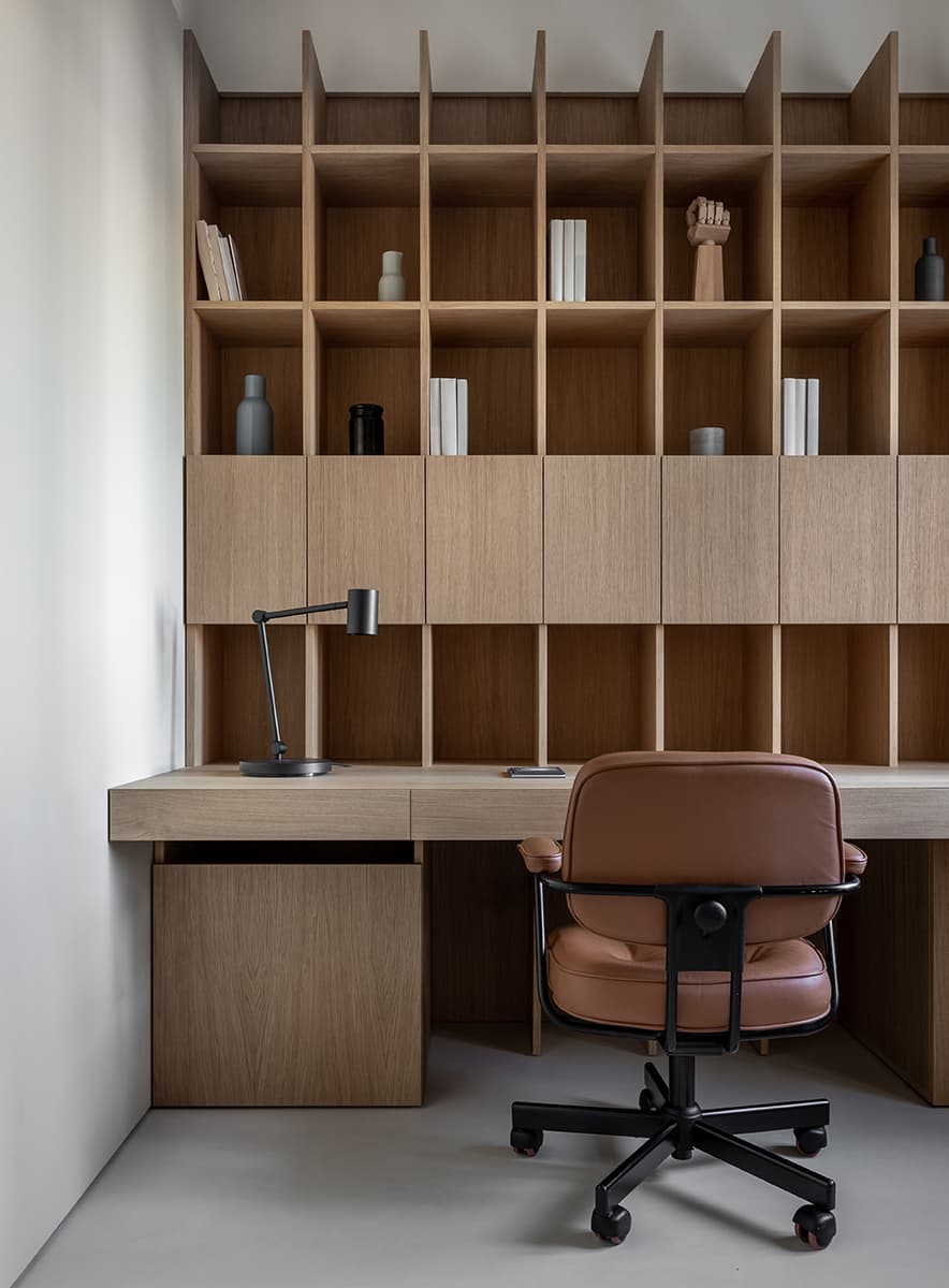 Букле и пастельные тона в интерьере квартиры с эффектной аркой — проект BEIGE APARTMENT от ZROBIM architects