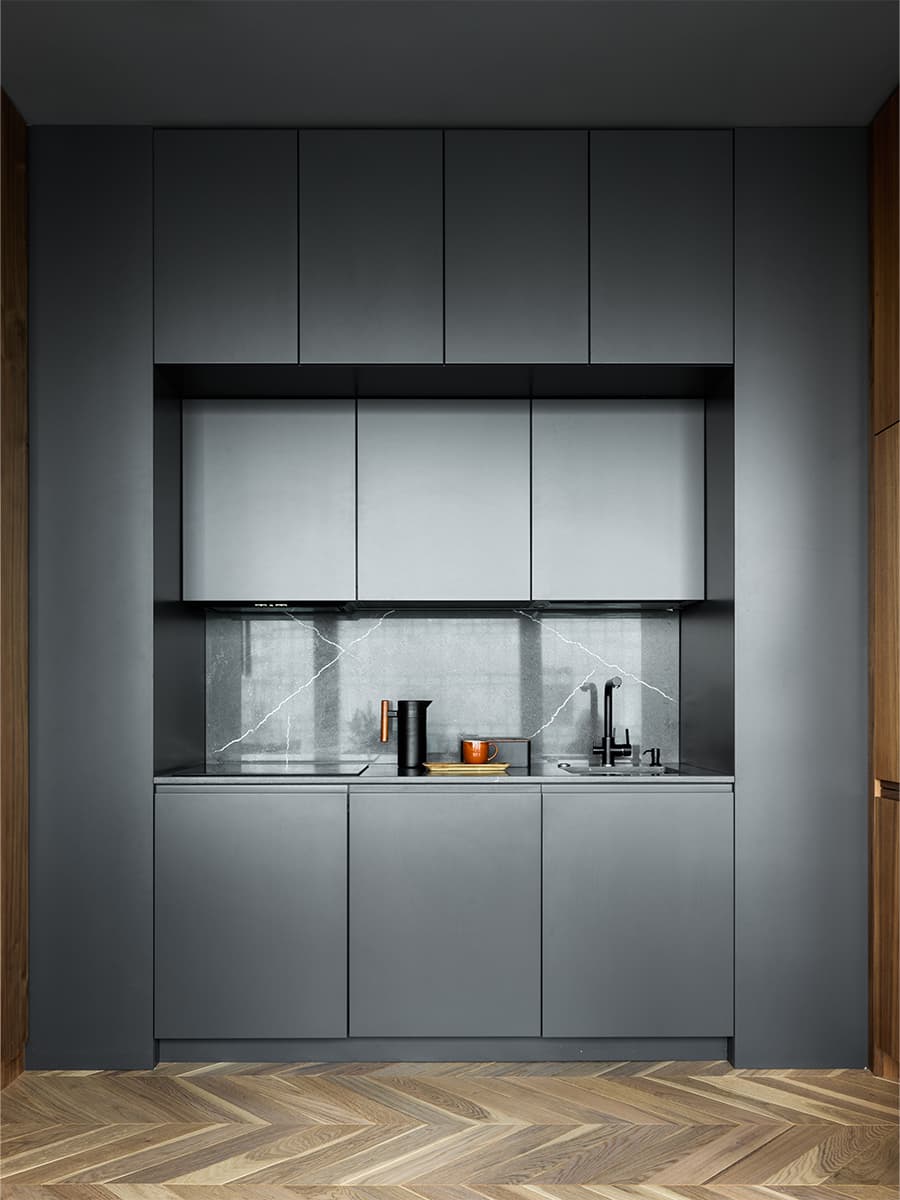 Сдержанный интерьер квартиры в башне Москва-Сити — проект студии ArtD