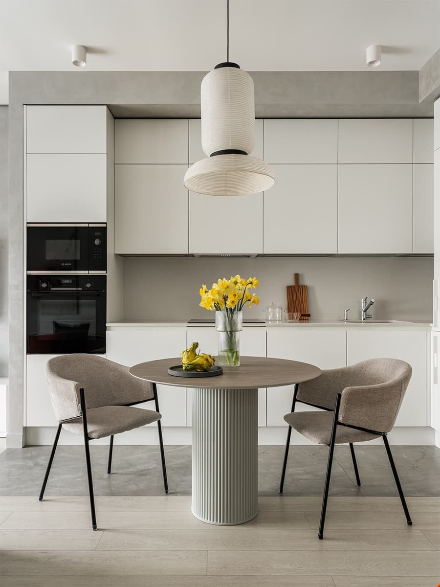 Динамичный интерьер, балансирующий на стыке поколений — проект студии Sloyarch