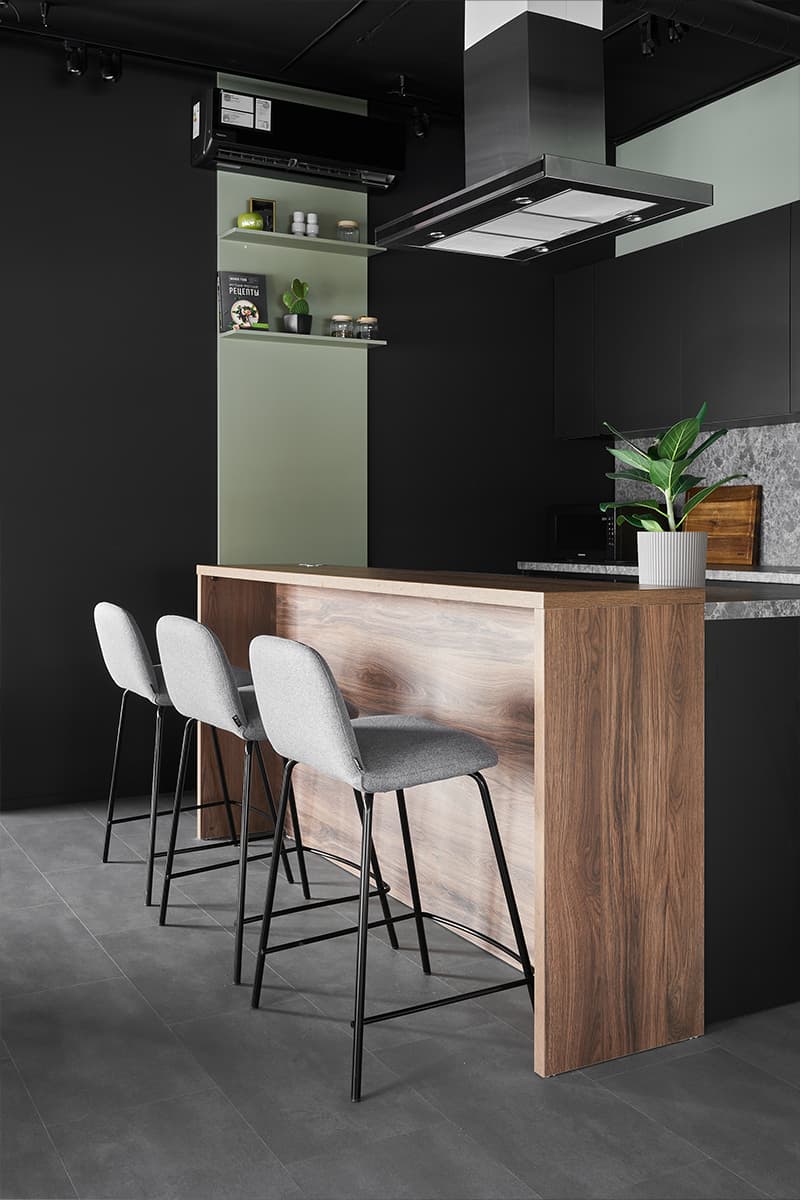 Интерьер соседского центра для жителей урбан-квартала в Новосибирске — проект студии Shubochkini и компании Брусника