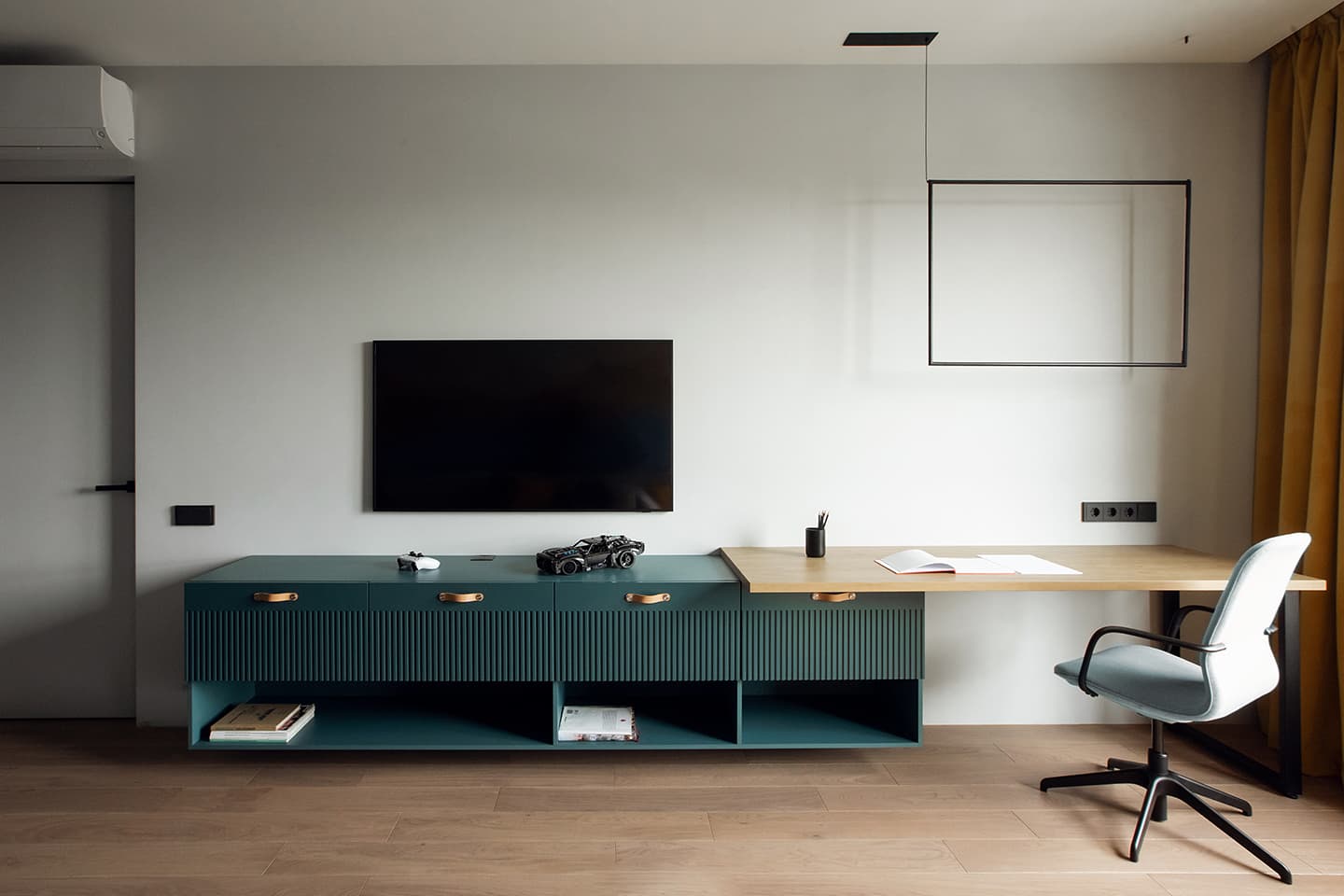 Интерьер с характером: пять разных по настроению зон в семейной квартире — проект студии дизайна интерьеров Nesestry