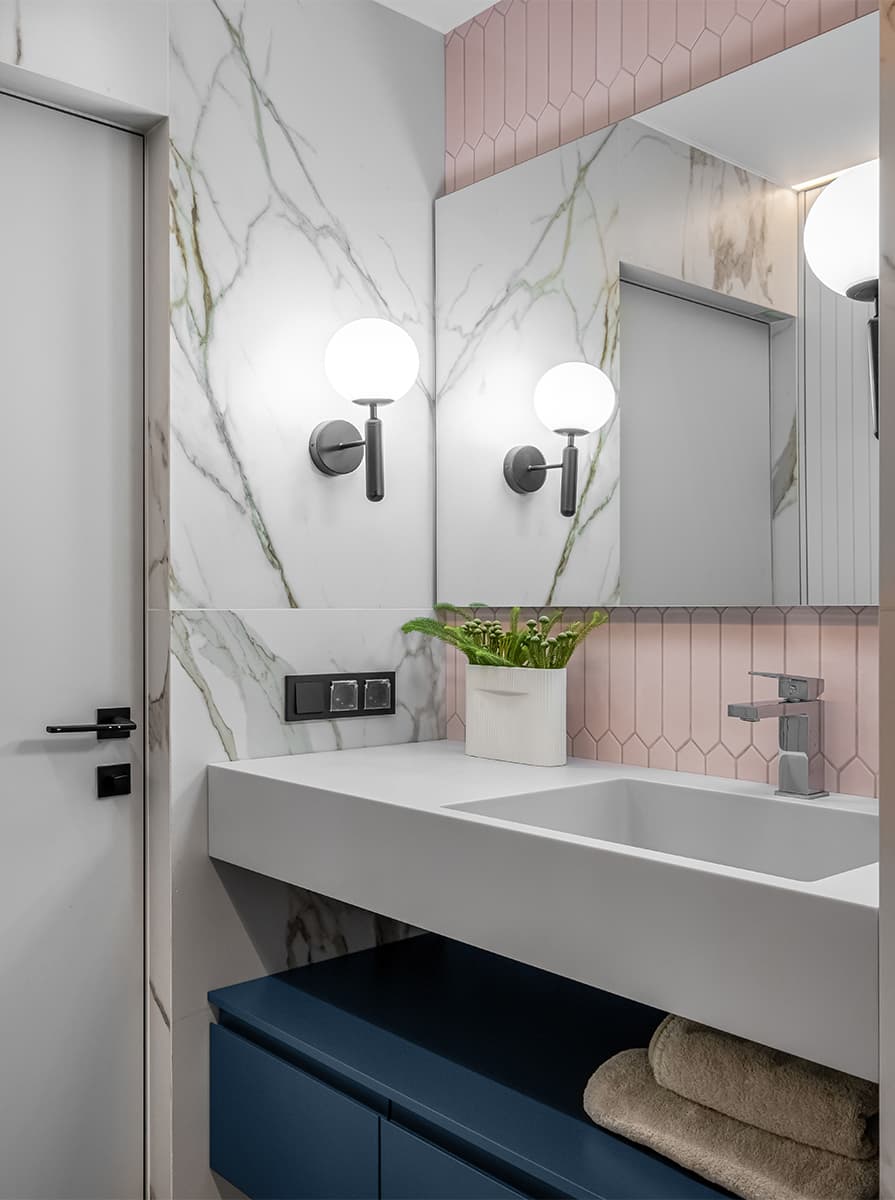 Трансформация типовой квартиры в яркий дом с нестандартным интерьером — проект Марии Ничипоренко