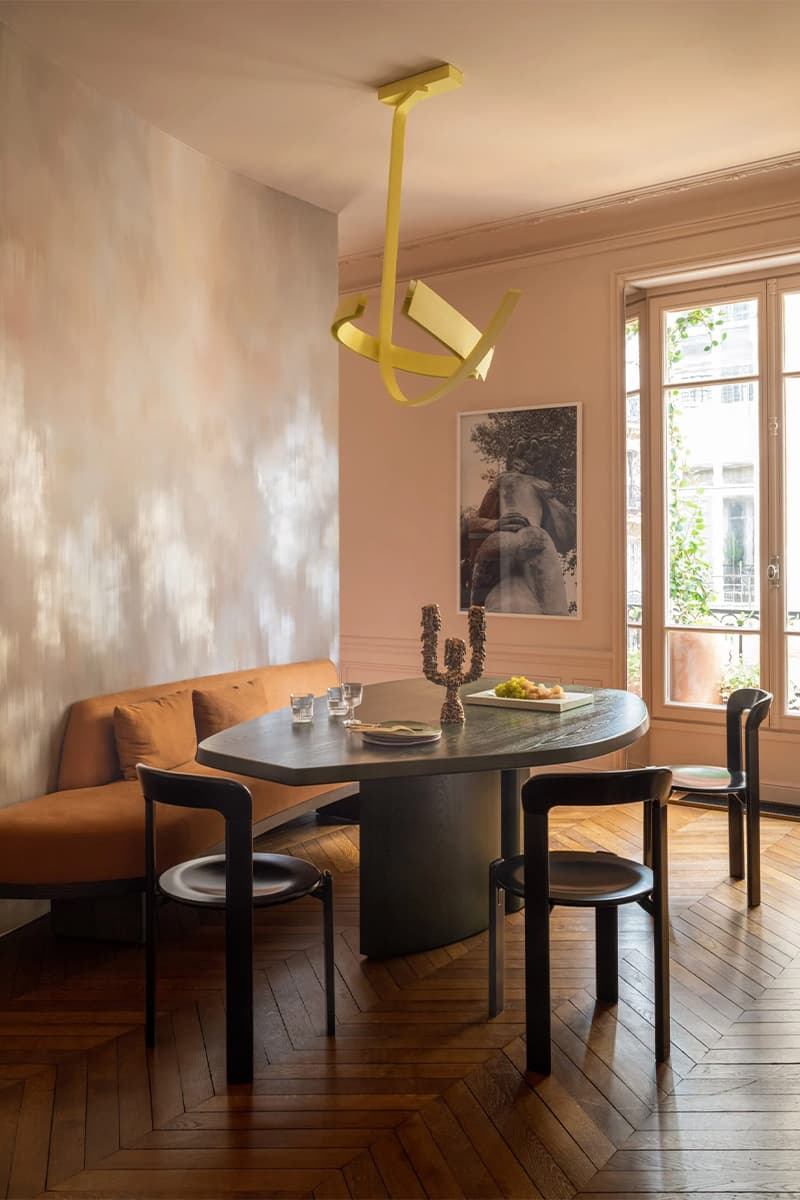 Баланс исторического наследия и модернизма в парижской квартире XIX века — проект Рудольфа Паренте