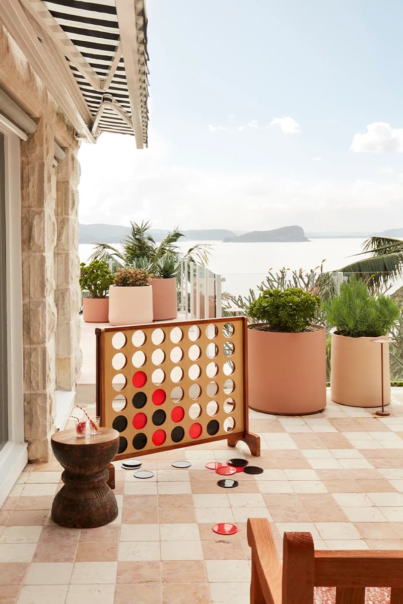 Терракотовые тона, беж и мрамор в интерьере австралийского коттеджа — проект YSG Studio