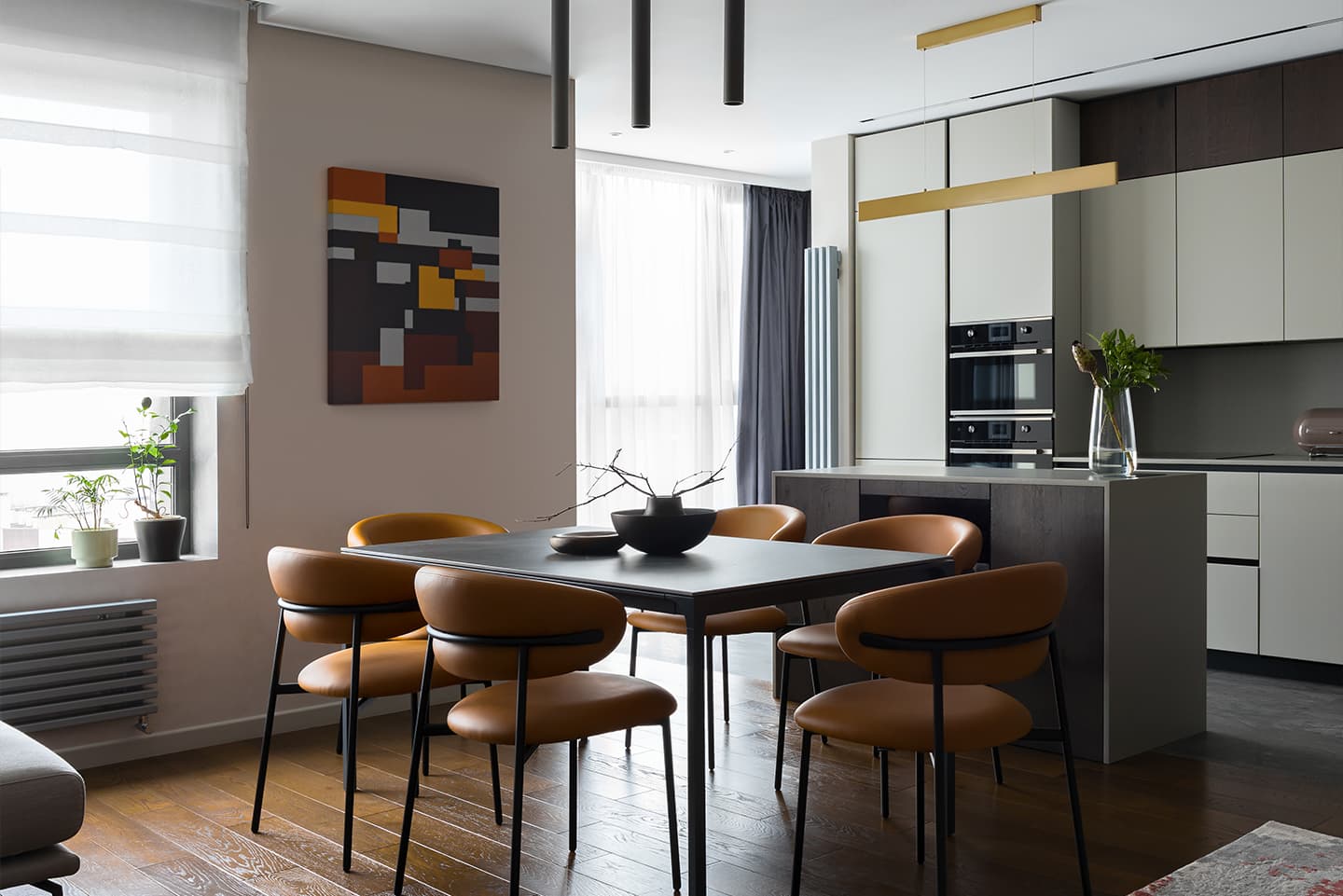 Гармоничный интерьер просторной квартиры в теплой цветовой гамме — проект Ольги Писарьковой