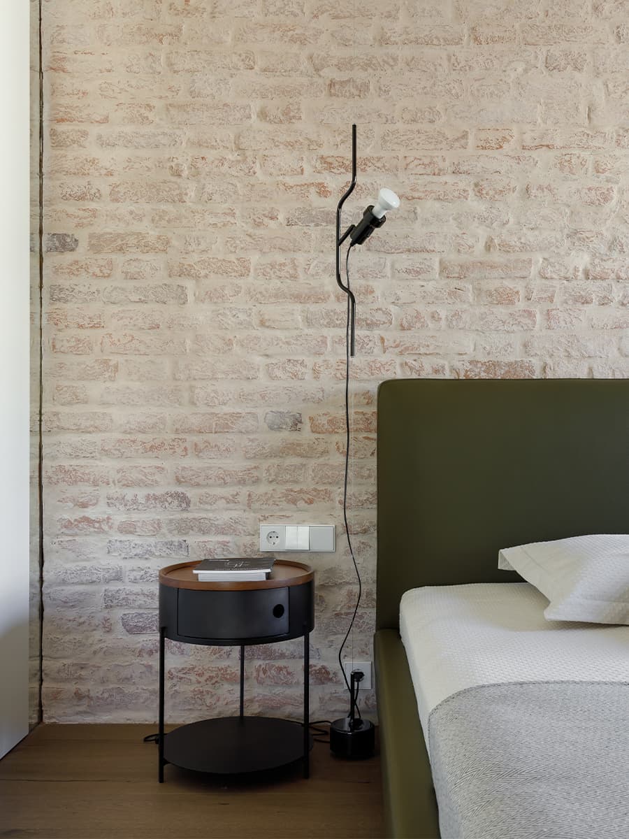 Современный интерьер квартиры, сохранившей атмосферу старого Петербурга — проект студии Background