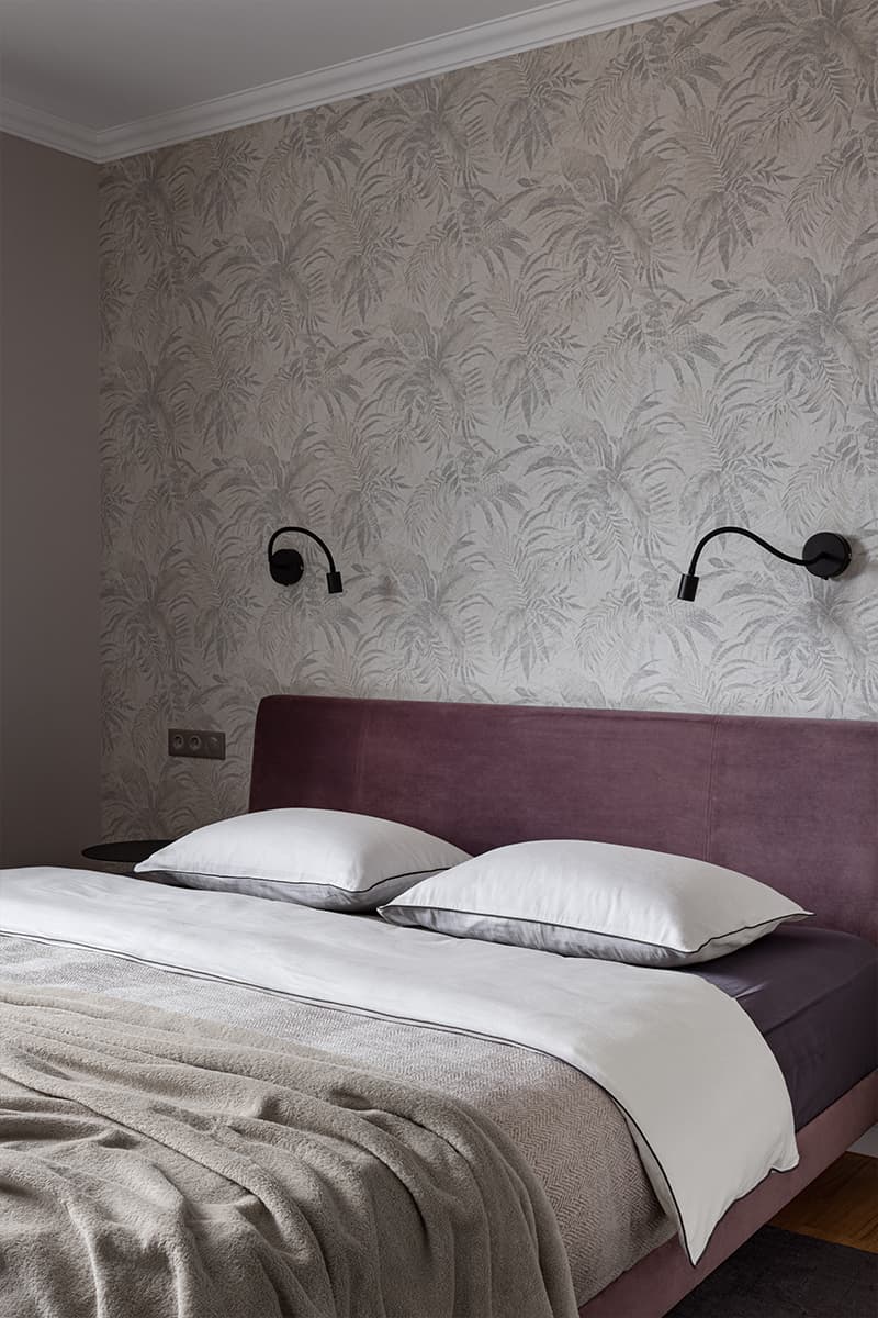 Глубокие тона и винтажная мебель в интерьере загородного дома — проект Надежды Ковалевой