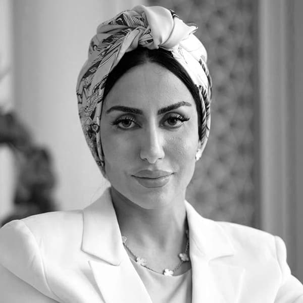 Шейха Аль-Сулайти, дизайнер