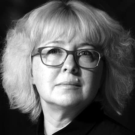 Татьяна Пунанс, со-куратор выставки «Керамика. Парадоксы», художница-керамист