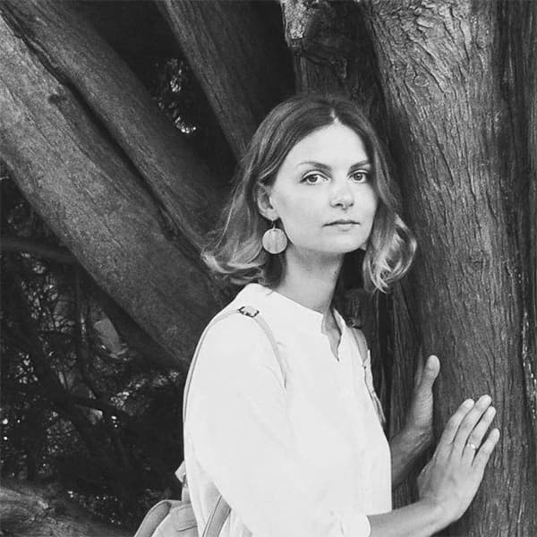 Ульяна Хохлова, художник и предметный дизайнер